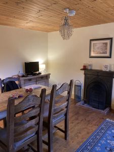 Doon Cottage Images dining1 authentic Irish cottage Kerry Way Tahilla