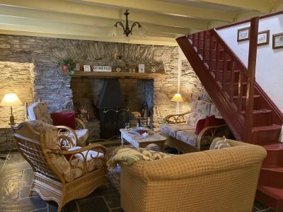 Doon Cottage Images doon cottage living1 authentic Irish cottage Kerry Way Tahilla