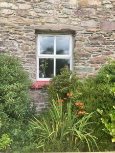 Doon Cottage Images doon cottage window dining authentic Irish cottage Kerry Way Tahilla